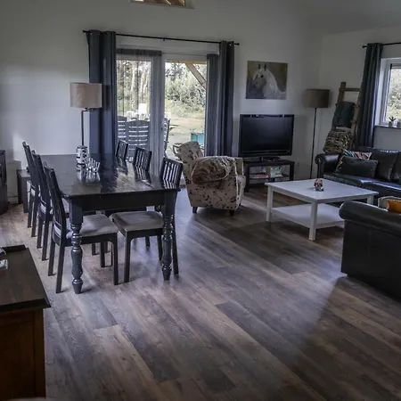 Landelijk Gelegen De Kleine Wulfter Ferienhaus *