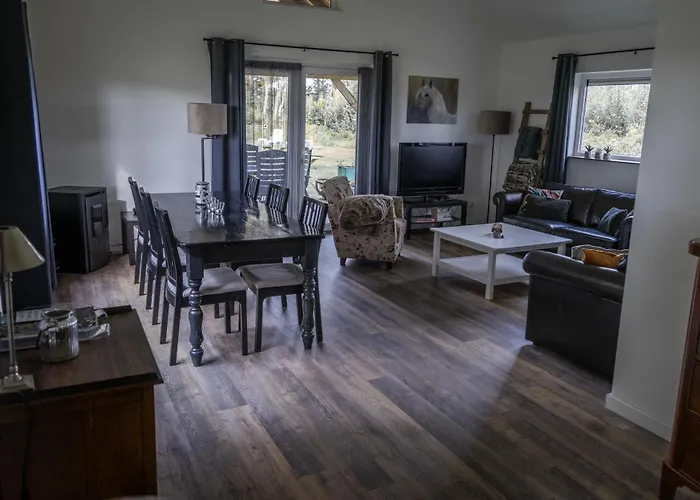 Landelijk Gelegen De Kleine Wulfter Ferienhaus *